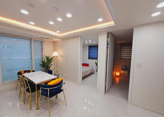 Seoul Hwaogok Large Three Bedroom - 10Mins To Gimpo Airport